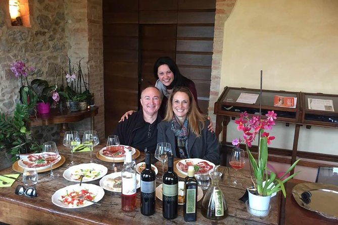 private-top-brunello-montalcino-wine-tour-food-pairing-session