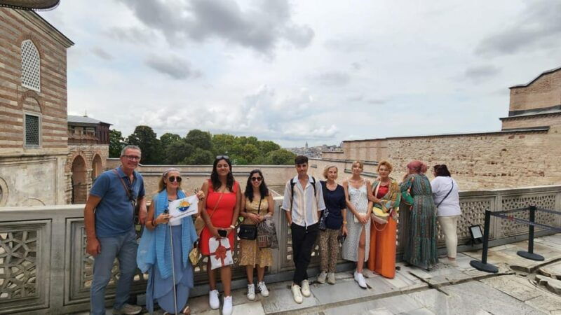 private-topkapi-palace-and-harem-tour-with-skip-line-entry