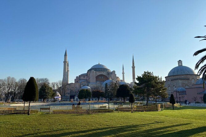 private-topkapi-palace-st-sophia-blue-mosque-grand-bazaar-hippodrome
