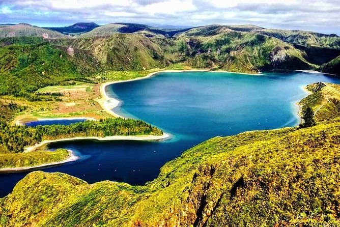 private-tour-1-4-people-full-day-sete-cidades-lagoa-do-fogo