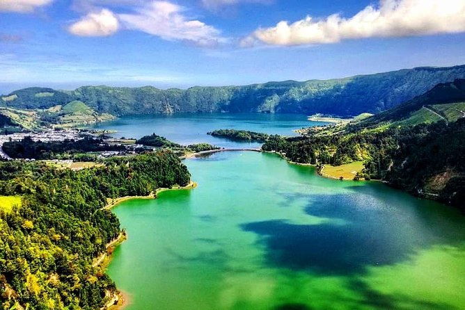 private-tour-1-4-people-full-day-sete-cidades-lagoa-do-fogo