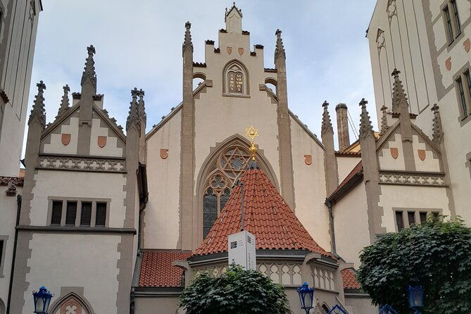 private-tour-a-journey-through-the-history-of-jewish-prague