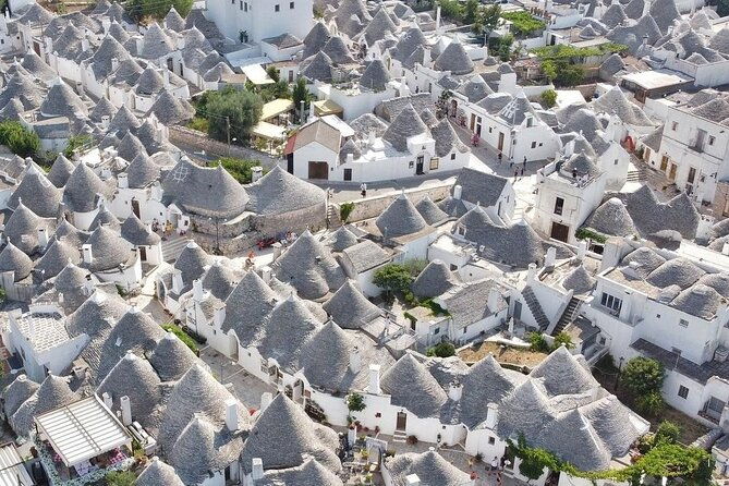 private-tour-alberobello-locorotondo-with-wine-tasting