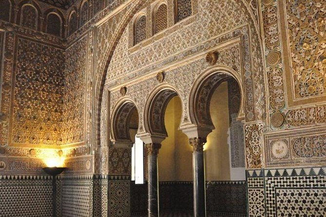 private-tour-alcazar-ticket-and-seville-cathedral