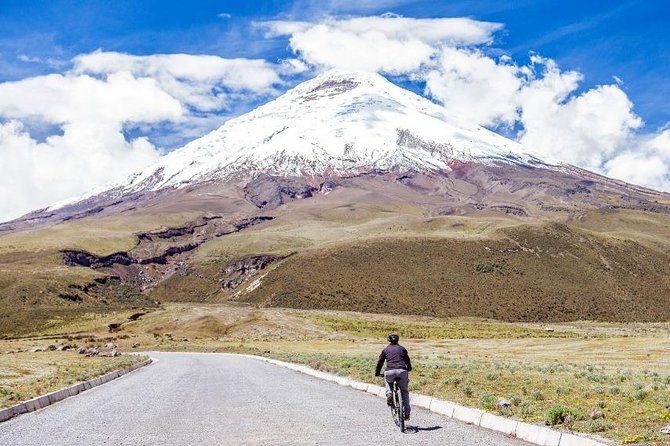 private-tour-all-inclusive-biking-around-the-cotopaxi-volcano