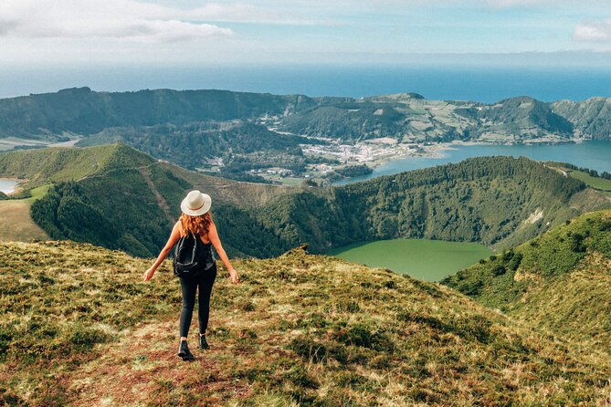 private-tour-all-of-the-west-sete-cidades-volcano