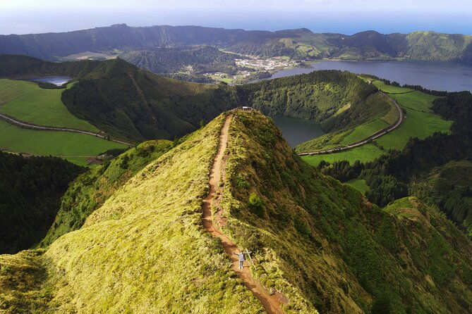 private-tour-all-of-the-west-sete-cidades-volcano