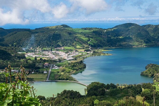private-tour-all-of-the-west-sete-cidades-volcano