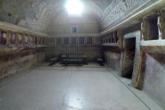 private-tour-amalfi-coast-and-pompei-positano-and-sorrento