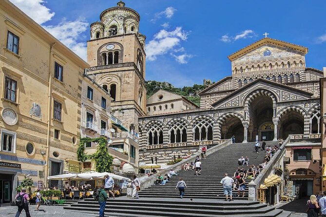 private-tour-amalfi-coast-day-trip-from-naples-by-vintage-fiat-500-or-fiat-600