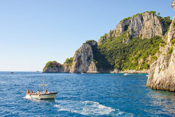 private-tour-amalfi-coast-to-capri-cruise