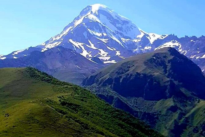private-tour-ananuri-gudauri-and-kazbegi