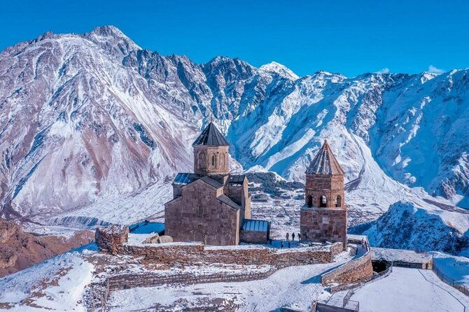 private-tour-ananuri-gudauri-and-kazbegi