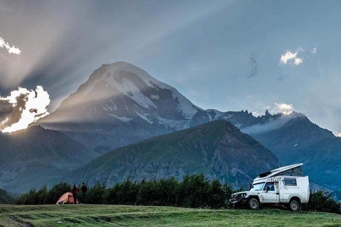 private-tour-ananuri-kazbegi-gudauri
