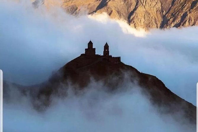 private-tour-ananuri-kazbegi-gudauri