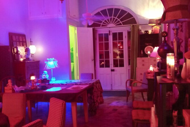 private-tour-and-seance-at-the-house-on-bourbon
