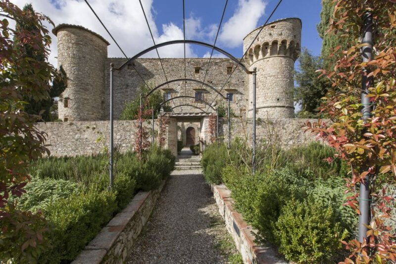 private-tour-and-wine-tasting-at-castle-wineries-in-chianti