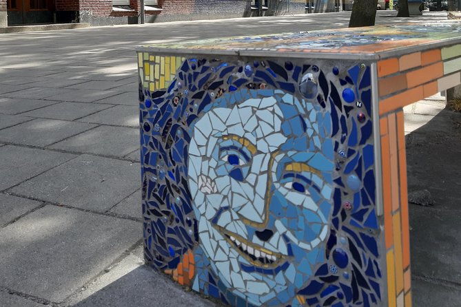 private-tour-anne-frank-walking-tour-of-amsterdam-2