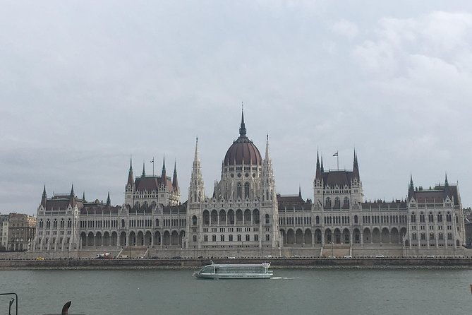 private-tour-around-budapest-2