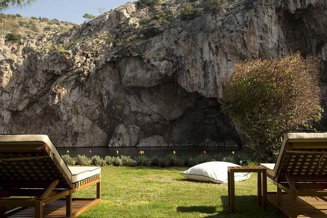 private-tour-at-cape-sounio-lake-vouliagmeni-athenian-riviera