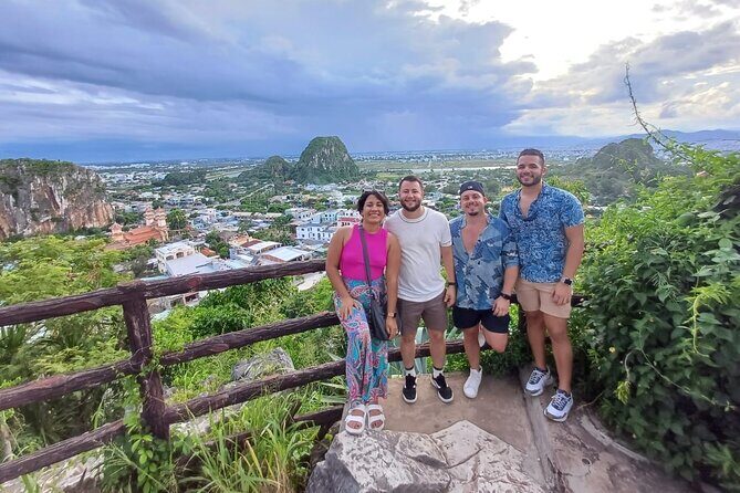 PRIVATE TOUR at MARBLE MOUNTAIN & AM PHU CAVE ( HELL CAVE ) - Introduction