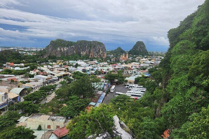 PRIVATE TOUR at MARBLE MOUNTAIN & AM PHU CAVE ( HELL CAVE ) - Key Points