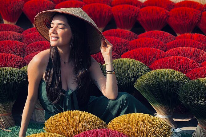 Private tour - Authentic craft village experience - Key Points