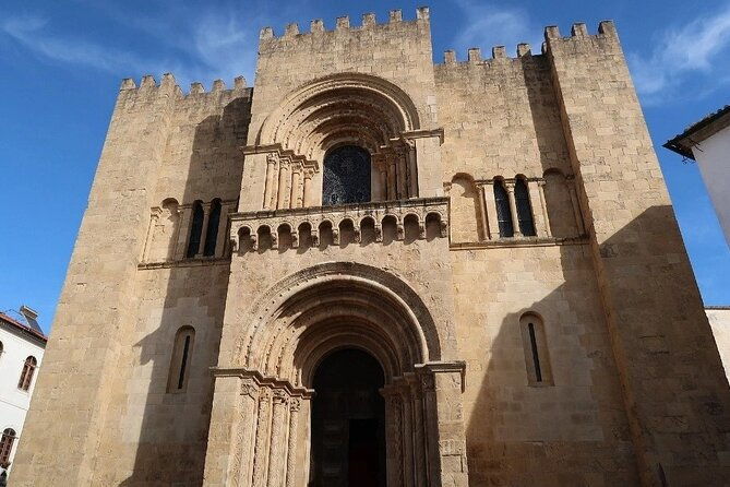 private-tour-aveiro-and-coimbra-with-lunch-and-boat-cruise