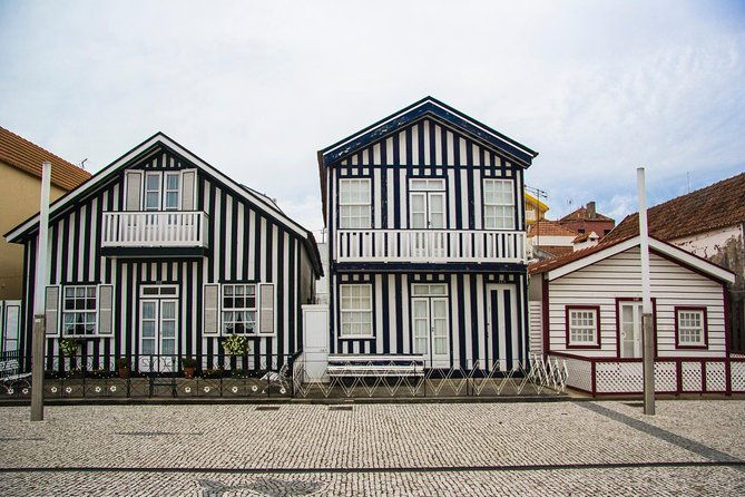 private-tour-aveiro-and-coimbra-with-lunch-and-boat-cruise