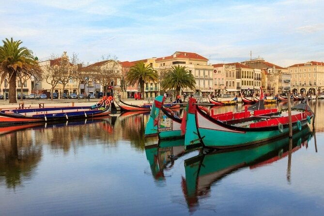 private-tour-aveiro-and-coimbra-with-lunch-and-boat-cruise