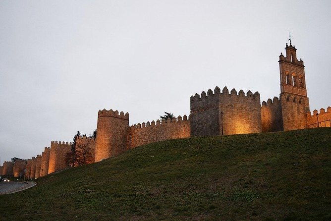 private-tour-avila-segovia-from-madrid-with-tapas-route