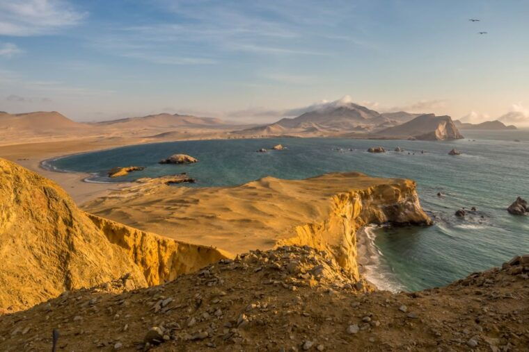 private-tour-ballestas-island-huacachina-oasis-from-lima