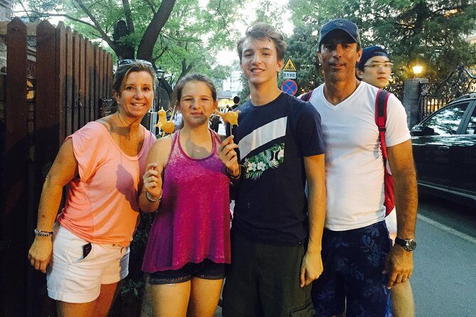 Private Tour: Beijing Hutong Night Walking and snacks Taste - An In-Depth Look at the Beijing Night Walking Tour