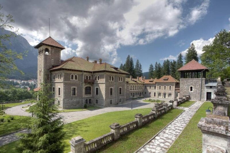 private-tour-bucharest-wednesday-dracula-peles-3-castles