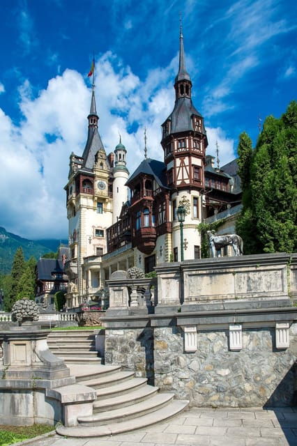 private-tour-bucharest-wednesday-dracula-peles-3-castles