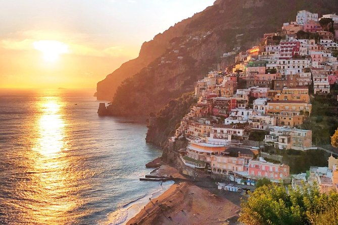 private-tour-by-car-from-sorrento-to-the-amalfi-coast