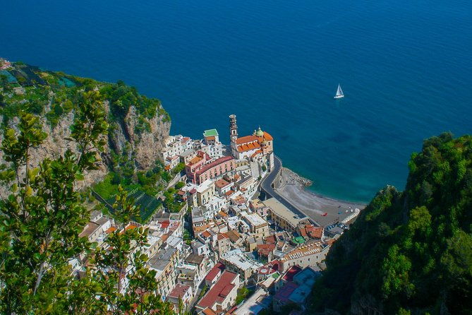 private-tour-by-car-from-sorrento-to-the-amalfi-coast