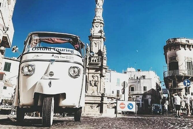 private-tour-by-tuk-tuk-of-the-ostuni-medieval-quarter