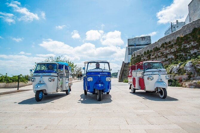 private-tour-by-tuk-tuk-of-the-ostuni-medieval-quarter