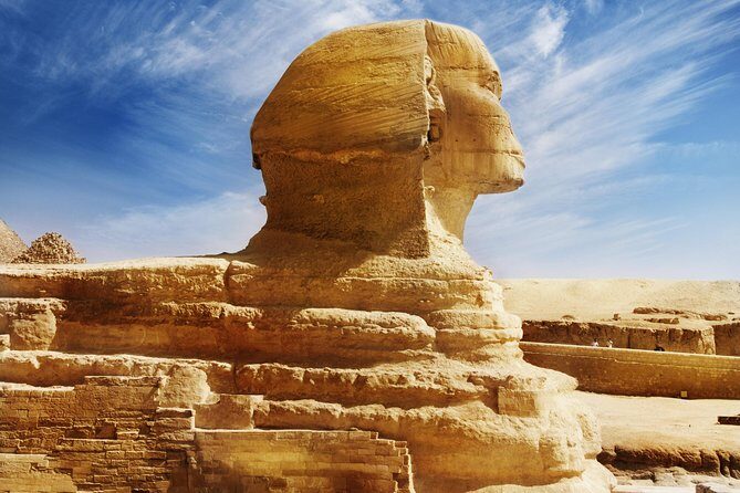 Private Tour: Cairo Day Trip from Hurghada, Including Round-Trip Flights, Giza Pyramids, Sphinx, and Egyptian Museum - Key Points