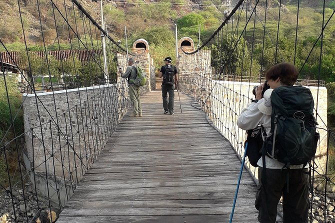 private-tour-canyon-trekking-hiking-trekking