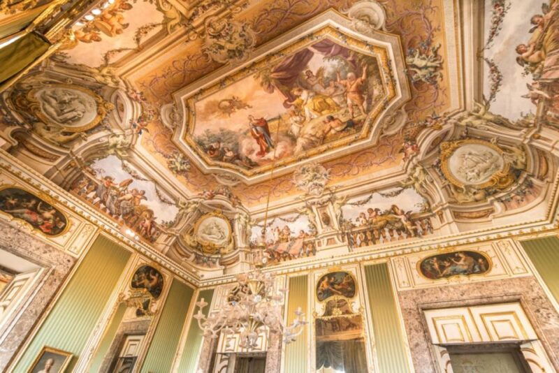 private-tour-caserta-royal-palace-outlet-shopping
