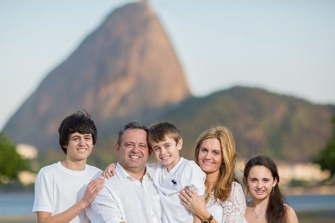 private-tour-christ-the-redeemer-sugarloaf-with-private-photographer