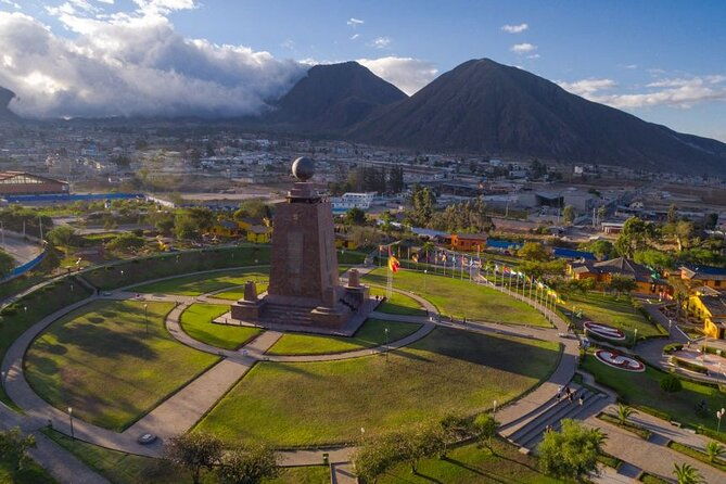 private-tour-city-tour-quito-with-cable-car-and-middle-of-the-world