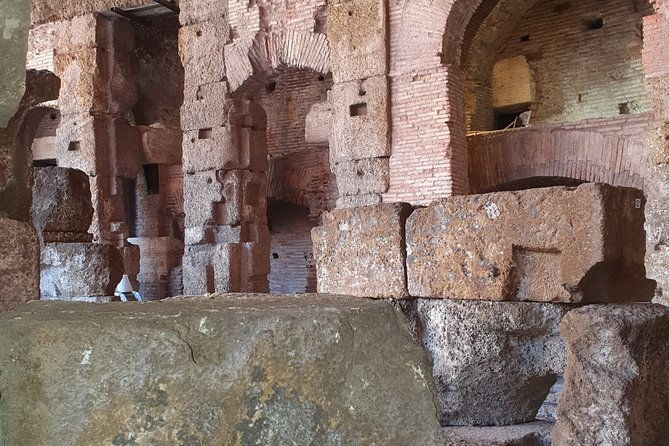 private-tour-colosseum-underground-ancient-rome