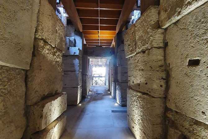 private-tour-colosseum-underground-ancient-rome