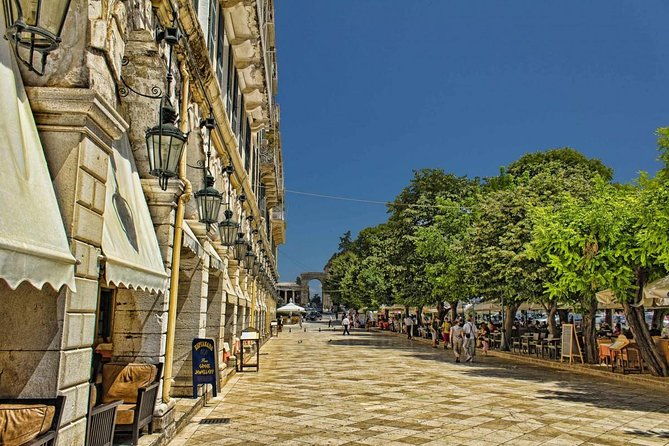 private-tour-corfu-town-and-achillion-palace-tour