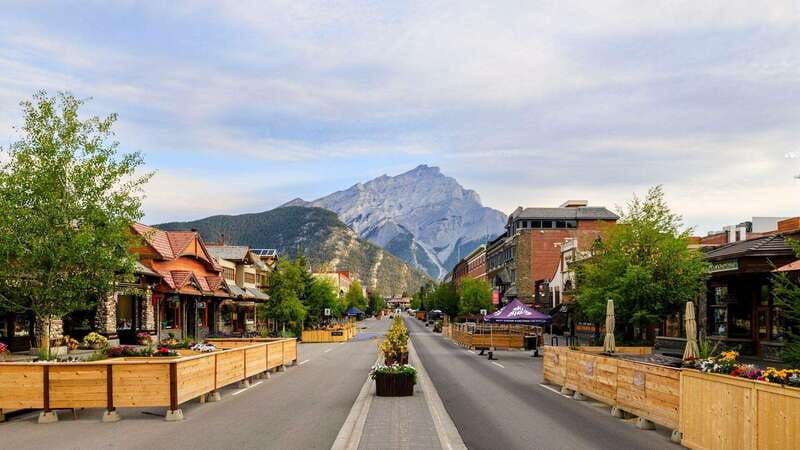private-tour-customize-your-adventure-in-banff-park