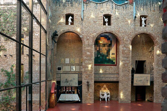 Private tour: Dali Museum in Figueres and Púbol Tour with Hotel pick-up - Who Is This Tour Best Suited For?