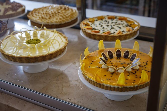 private-tour-daytime-food-tour-trends-classics